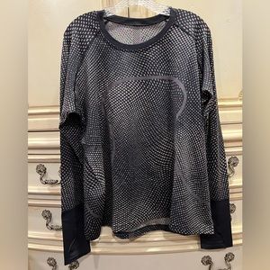 Lululemon Swiftly Tech long sleeve shirt. Like new, worn less than 5x